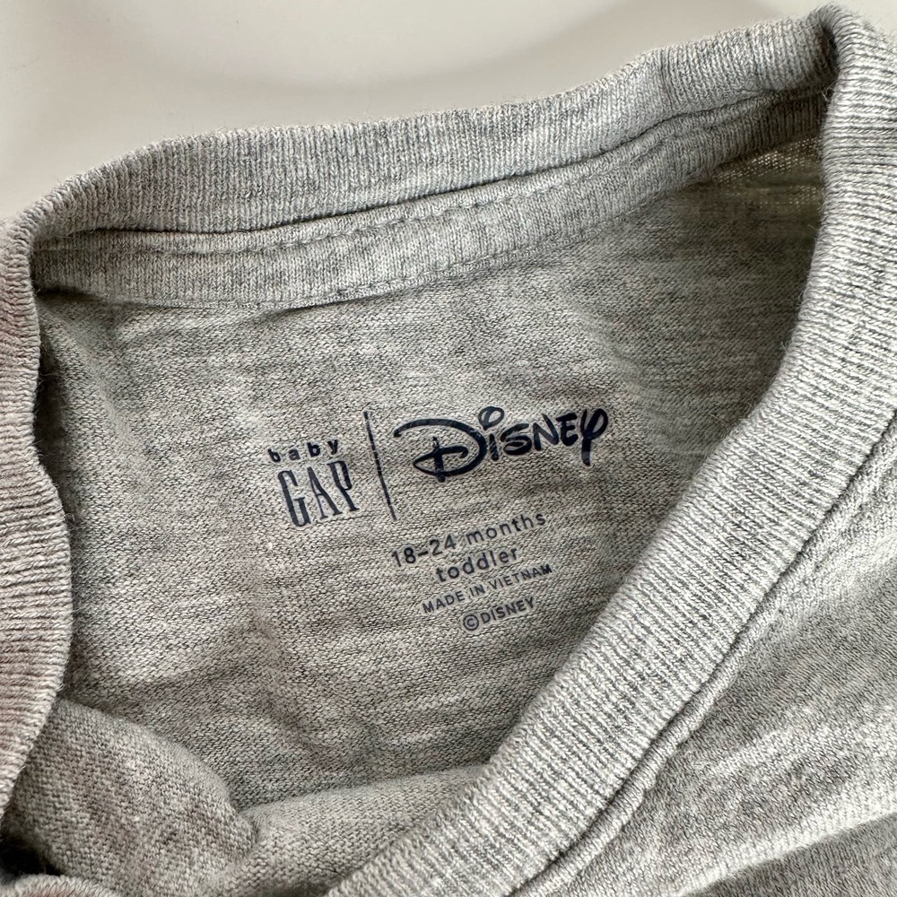 GAP x Disney | Mickey Mouse Valentine Long Sleeve Shirt Size 18 to 24 months - Picture 3 of 5